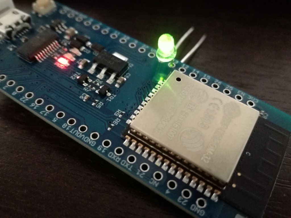 Esp32 wroom arduino. Esp32 wroom. ESP-c3-32s. Esp32 c3. Esp32 Arduino ide.